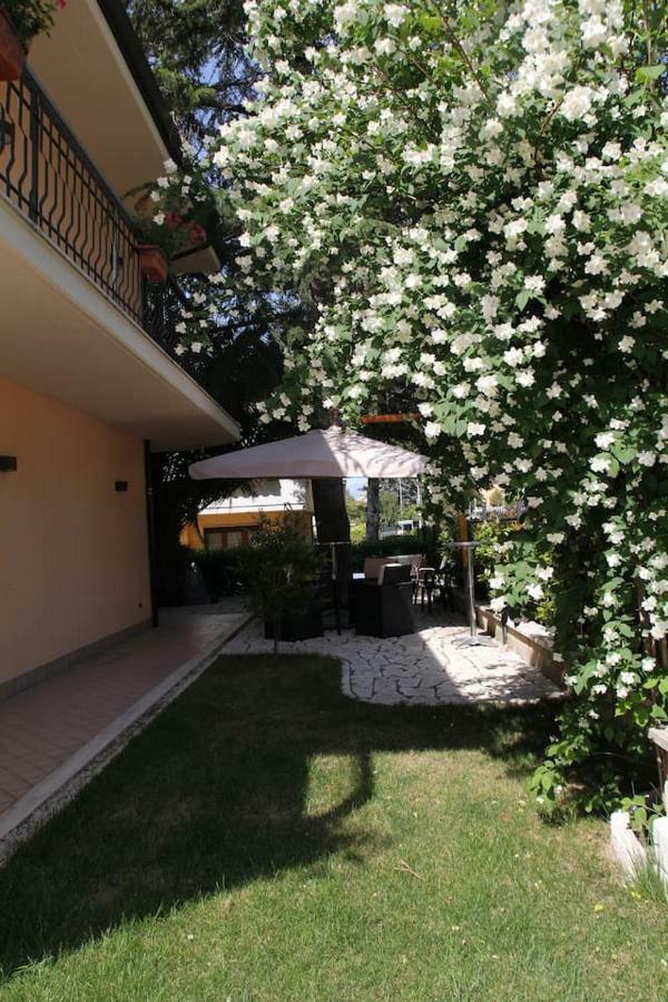 Lägenhet på 45 m² i Monticelli, med 1 sovrum och 1 badrum  Ascoli Piceno Exteriör bild
